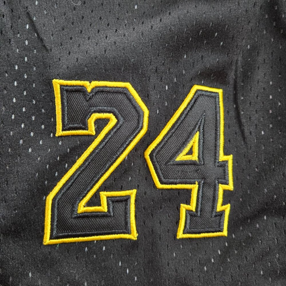 Los Angeles Lakers Women Shorts S Just Don‎ Black Mamba Kobe Bryant 8 24 READ - Picture 13 of 13